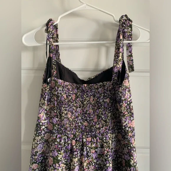ASTR The Label MILKMAID TIE STRAP FLORAL MIDI DRESS Small - Picture 8 of 9